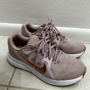 Nike Shoes size 8.5